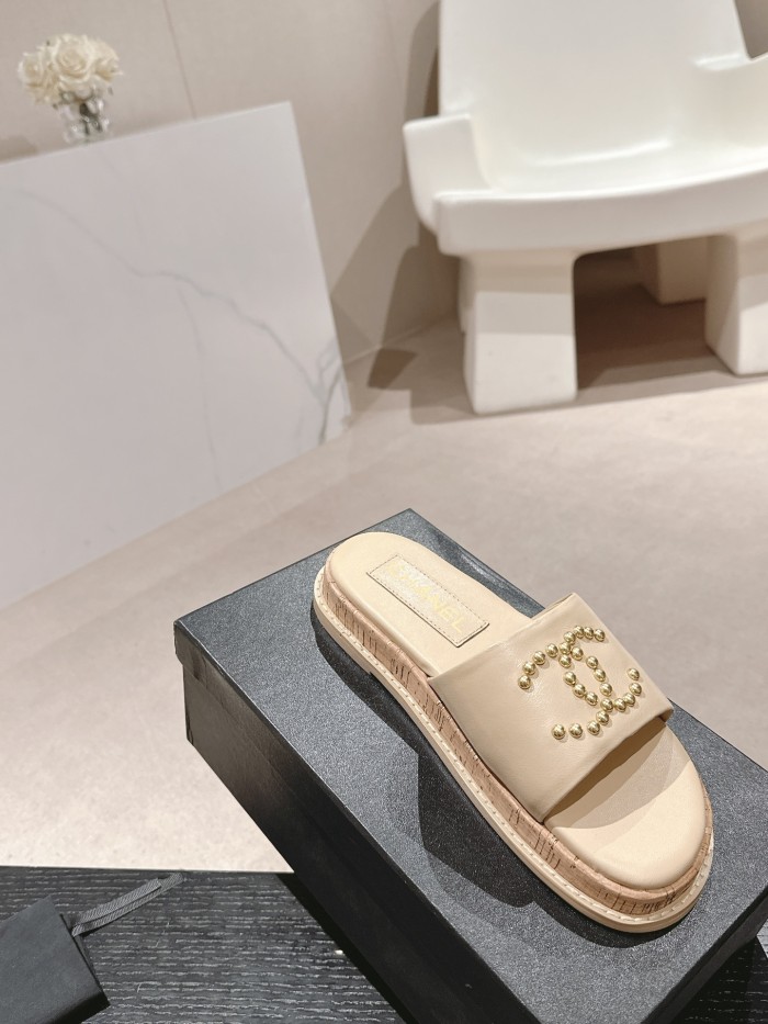 使い勝手良し シャネル 偽物通販 のビーチシューズ