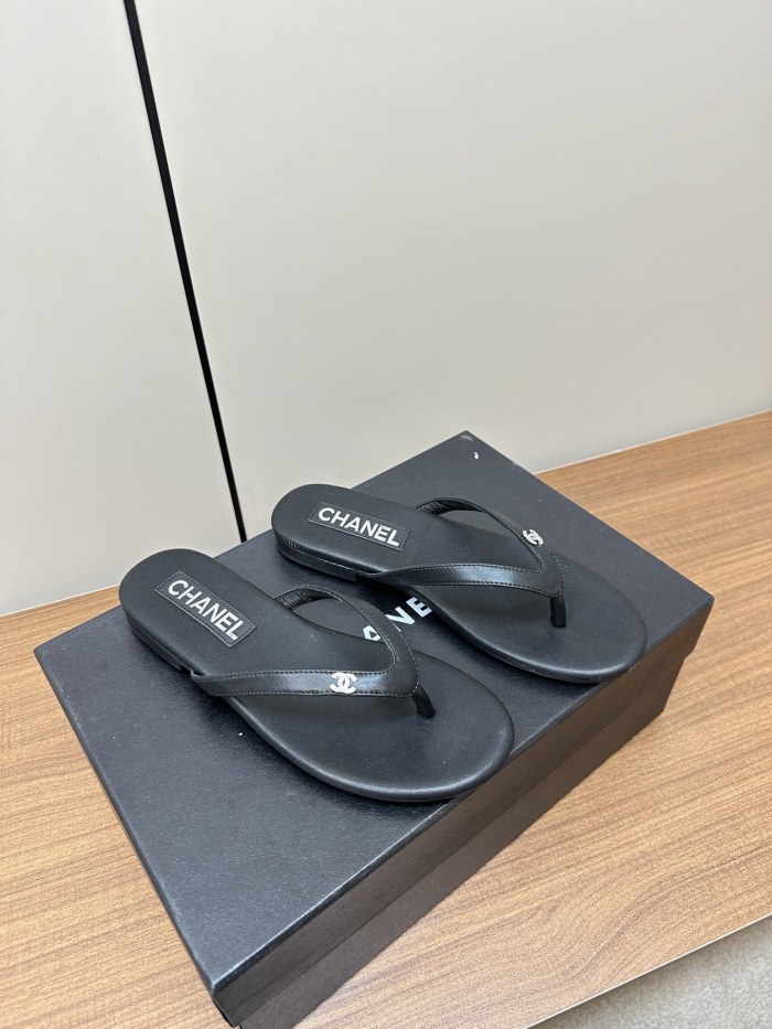 【話題商品！】シャネル 激安通販 夏用スリッパ