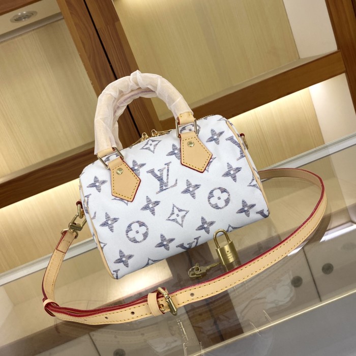 日本未入荷 ルイヴィトン コピーおすすめ レディースショルダーバッグ