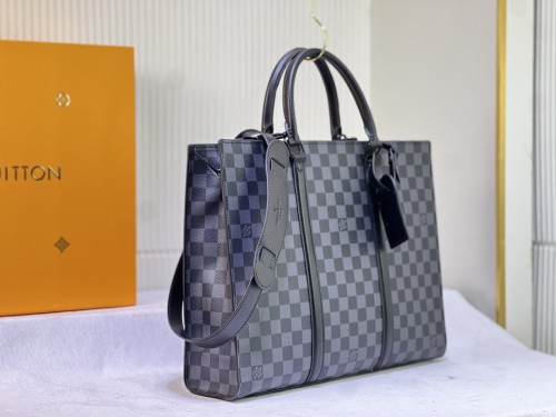 超奇跡の入荷☆ ルイヴィトン コピー 黒い花と黒皮の中間にある黒い縦の男性ブリーフケースはショルダーバッグ