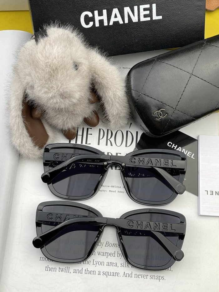 【話題商品！】シャネル コピーおすすめ ルのサングラスは春夏の最新眼鏡