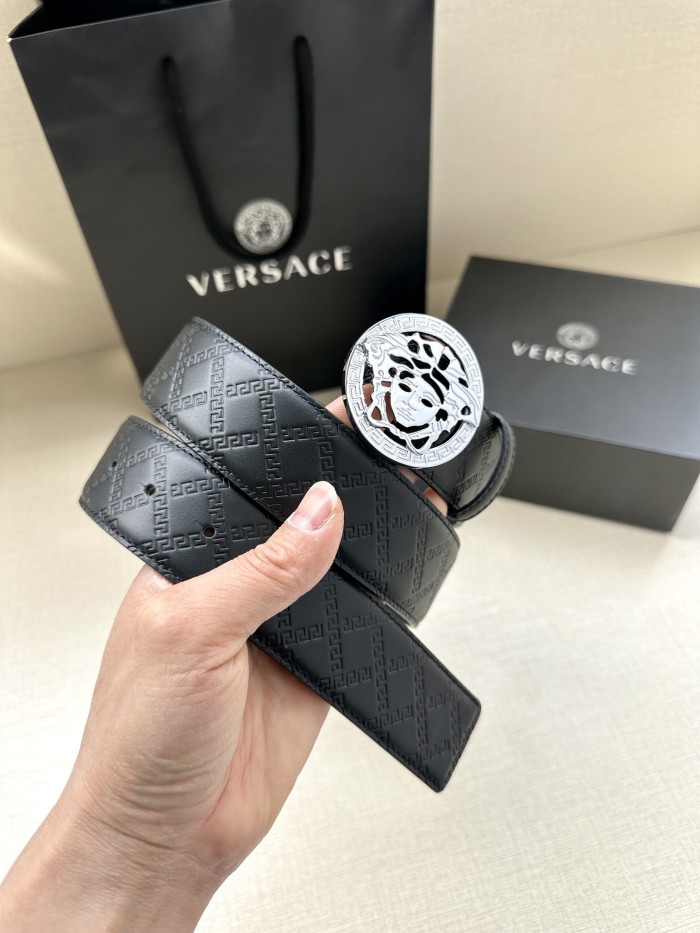 一目惚れ♪ ヴェルサーチ n級品 Versaceベルト