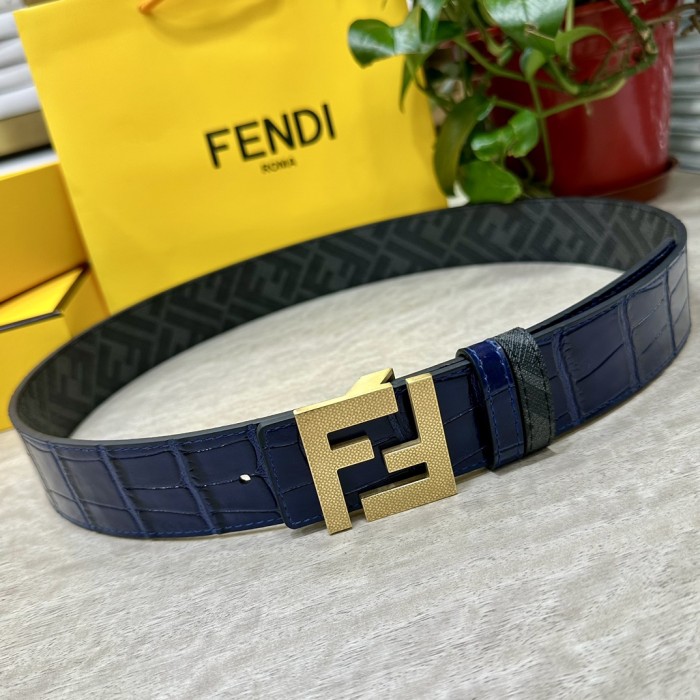 日本未入荷 フェンディ コピー ダブルリング正逆用ベルトFFボタンバックル