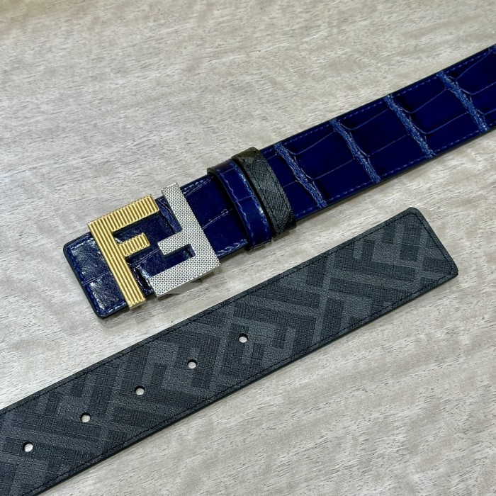 追跡付 フェンディ 激安偽物 ダブルリング正逆用ベルトFFボタンバックル