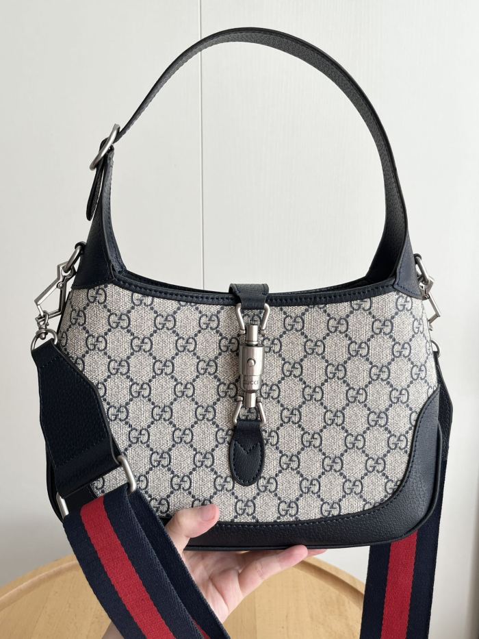 大人気 グッチ スーパーコピー ショルダーバッグ