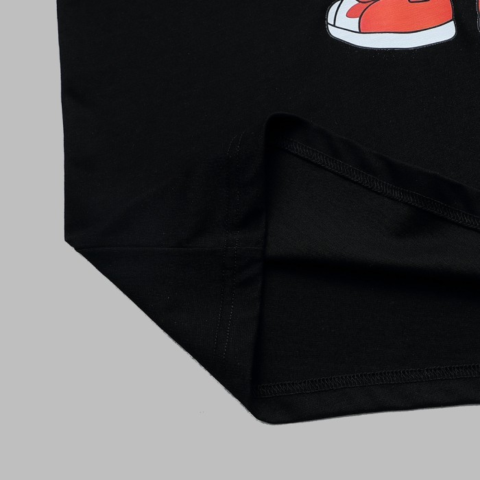 新作 フェンディ コピー の新型クマ柄プリントTシャツ