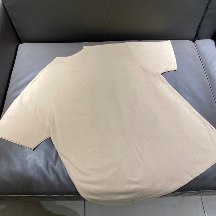 入手困難 フェンディ 激安偽物 ジャカードピールジップポケットパッチワーク半袖Tシャツ