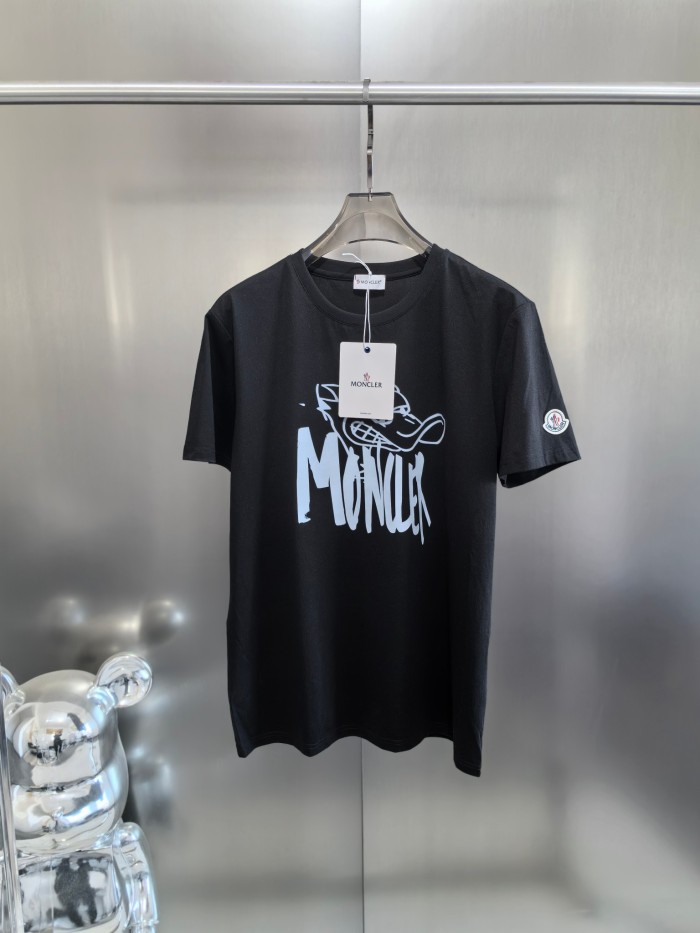 追跡付 モンクレール n級品 ドナルドダック趣味のアルファベットプリント半袖Tシャツ