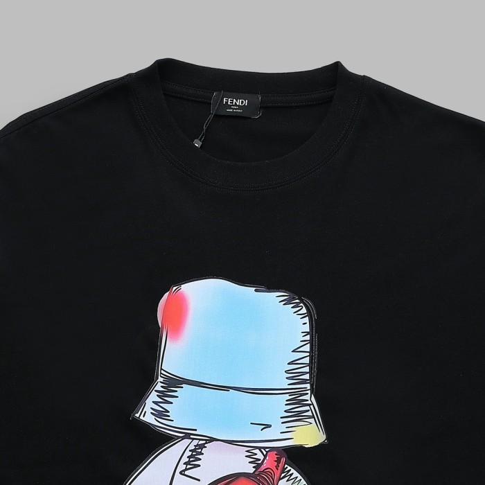 累積売上総額第１位！フェンディ 激安偽物 の新型クマ柄プリントTシャツ