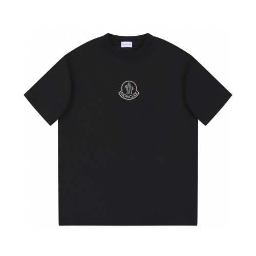 使い勝手良し モンクレール コピー 立体プリントラウンドネック半袖Tシャツ