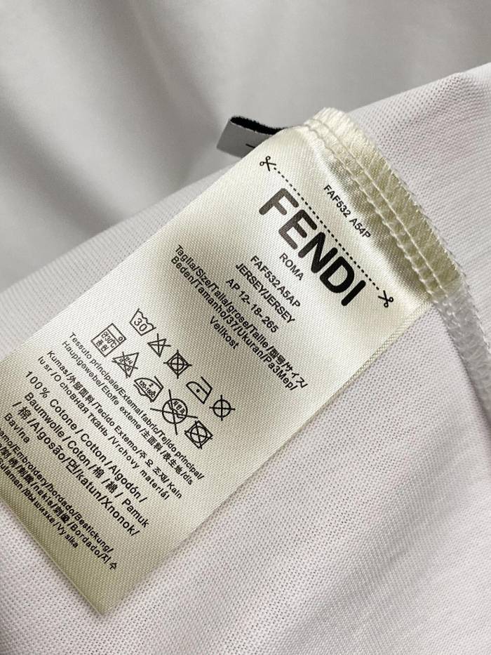 新作 フェンディ 激安通販 24SS半袖Tシャツ