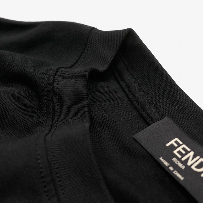 ★超人気 フェンディ コピー アルファベットロゴ蛍光緑プリントラウンドネック半袖Tシャツ