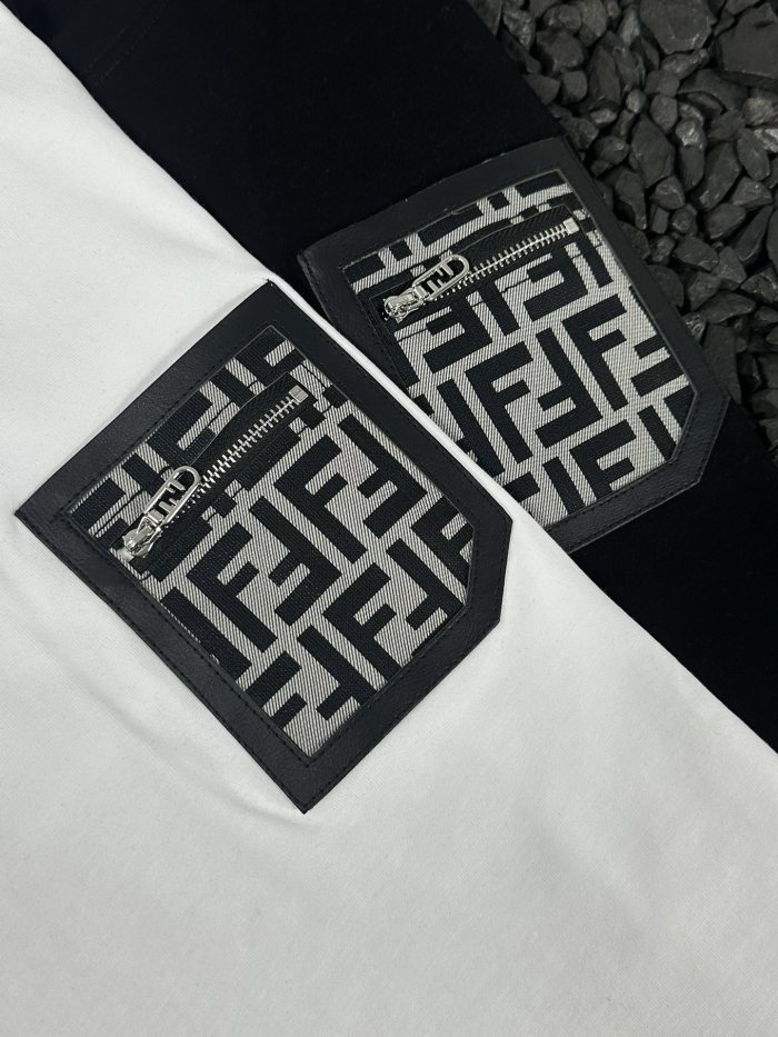 大人気 フェンディ 激安偽物 胸ポケットパッチワークアルファベットロゴラウンドネック半袖Tシャツ2色