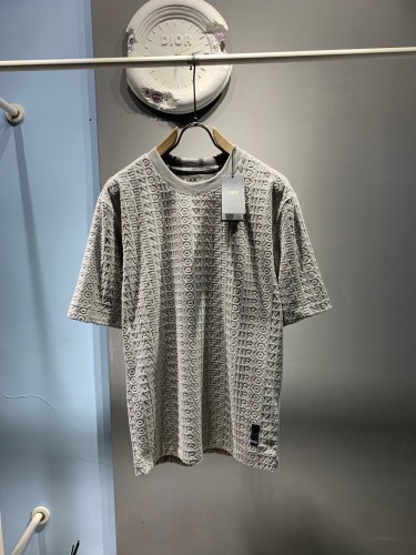入手困難 フェンディ 偽物通販 タオルジャカードアルファベットラウンドネック半袖Tシャツ