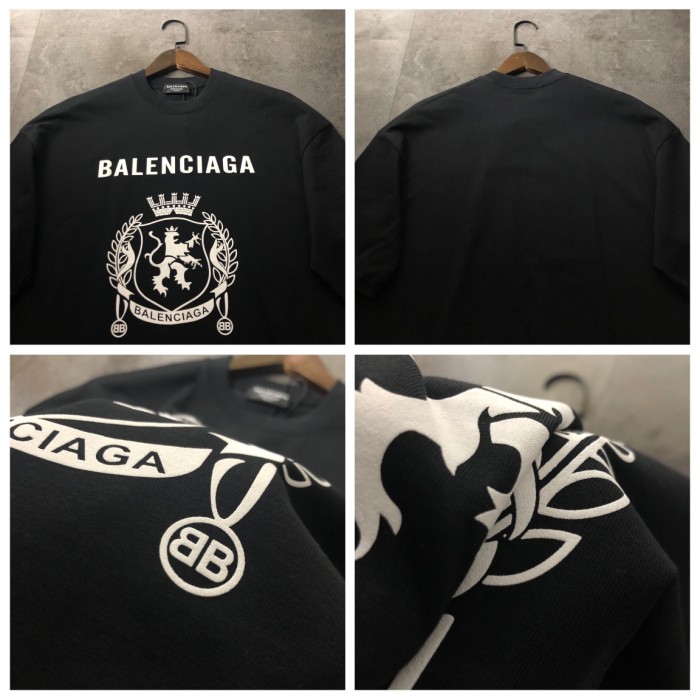 ★超人気 バレンシアガ 激安偽物 2024新作ハンドパスポートシリーズプリント半袖Tシャツ