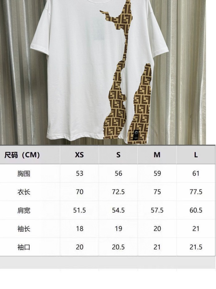 【話題商品！】フェンディ コピー グラフィティプリントおしゃれなオールインワン半袖Tシャツ