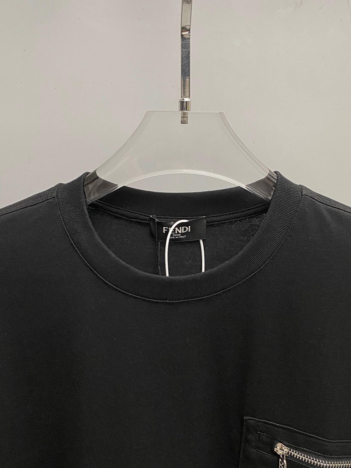累積売上総額第１位！フェンディ n級品 24SS半袖Tシャツ