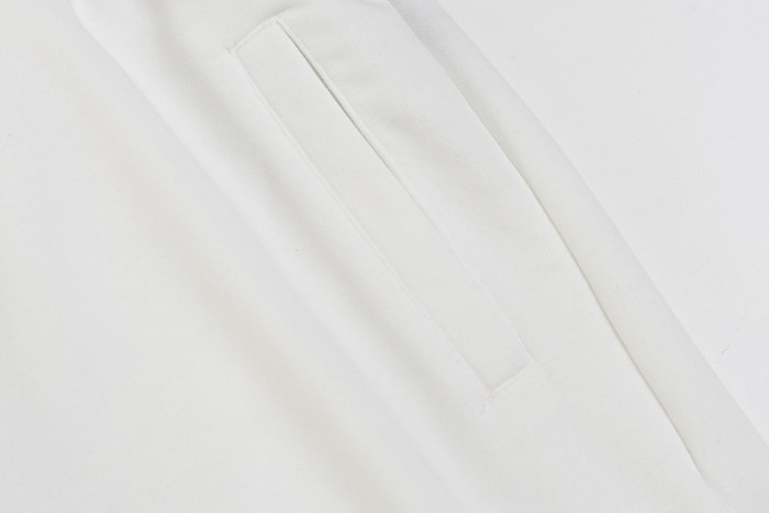 追跡付 バレンシアガ n級品 の新型半ズボン