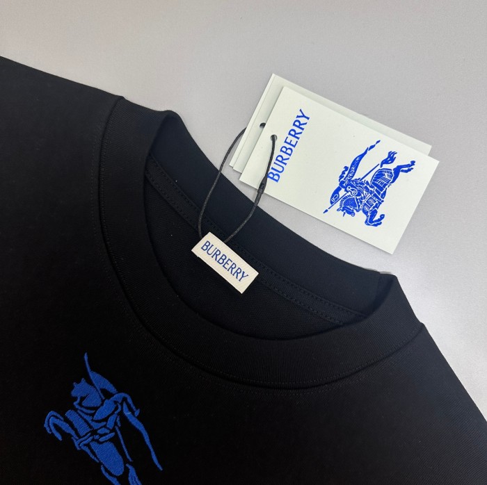 大人気 バーバリー 激安偽物 半袖Tシャツ
