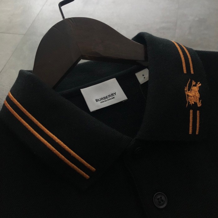 超奇跡の入荷☆ バーバリー 偽物通販 2024新作馬術騎士ロゴポロシャツTシャツ