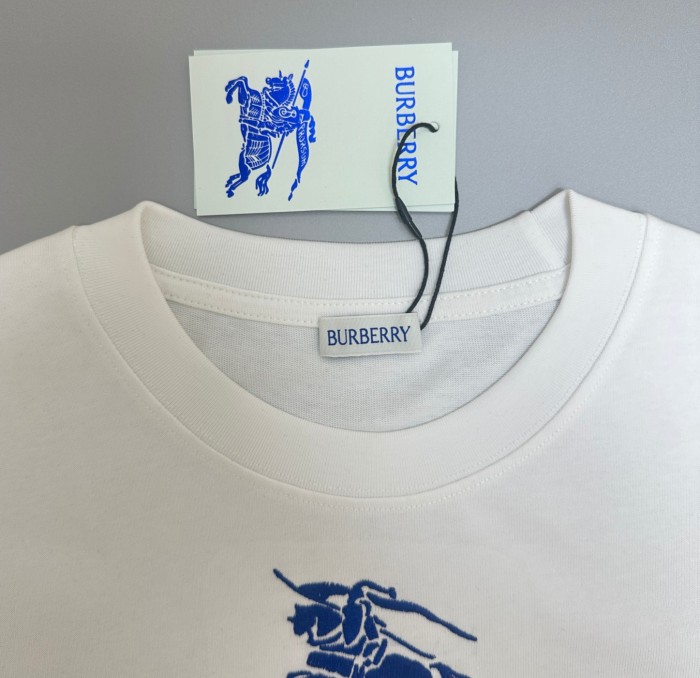 ★超人気 バーバリー n級品 半袖Tシャツ