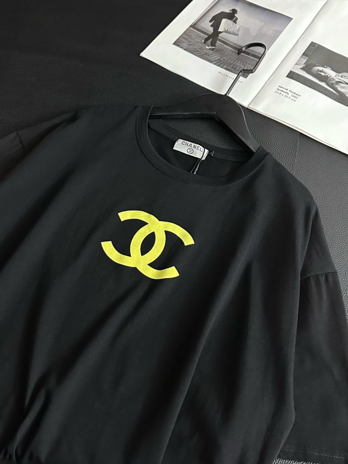 入手困難 シャネル 激安通販 の新重工業フロマージュロゴ半袖Tシャツ