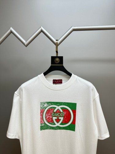 累積売上総額第１位！ グッチ コピー 半袖Tシャツ