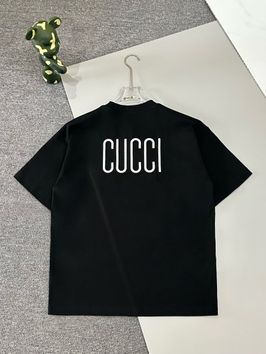 新作 グッチ コピーおすすめ の最新トップバージョンの胸の前の厚手版半袖Tシャツ