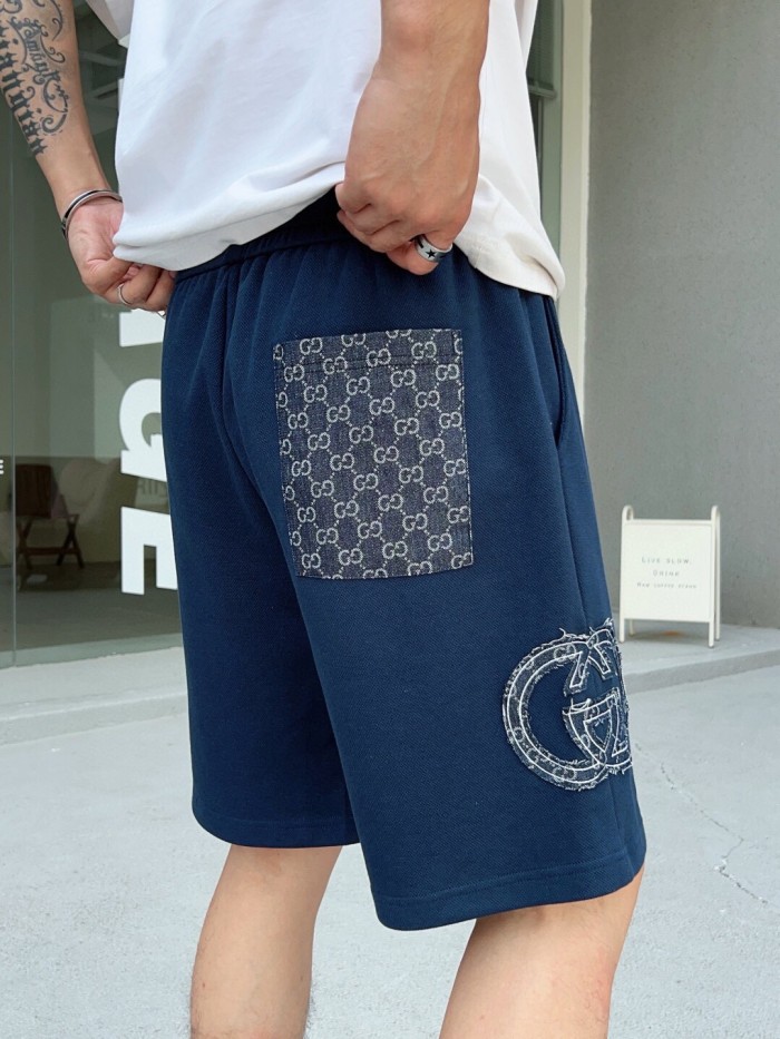 入手困難 グッチ コピー 刺繍ロゴ入りカジュアルパンツミディアムパンツ
