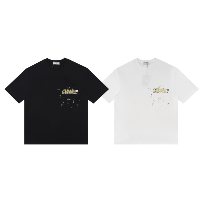 【限定】シャネル n級品 2024ロケットボックスバッグロゴ落書き半袖Tシャツ
