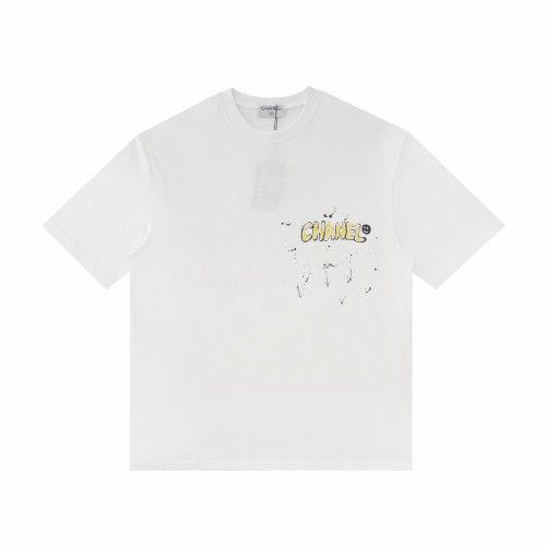 【限定】シャネル n級品 2024ロケットボックスバッグロゴ落書き半袖Tシャツ