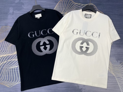 高品質 グッチ 激安偽物 2024春夏新作プリントラウンドネック半袖Tシャツ2色