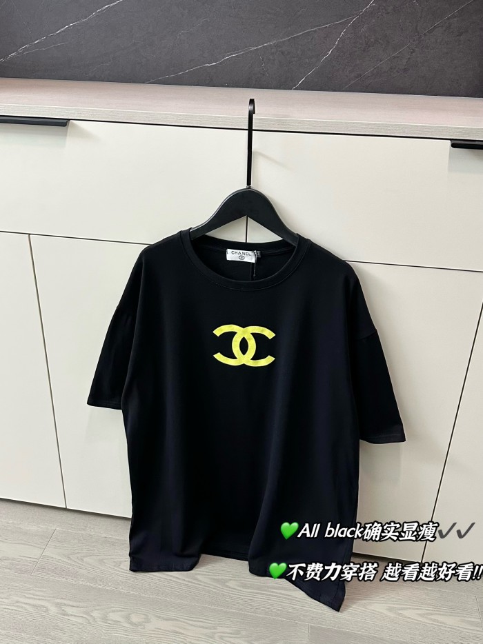 入手困難 シャネル 激安通販 の新重工業フロマージュロゴ半袖Tシャツ