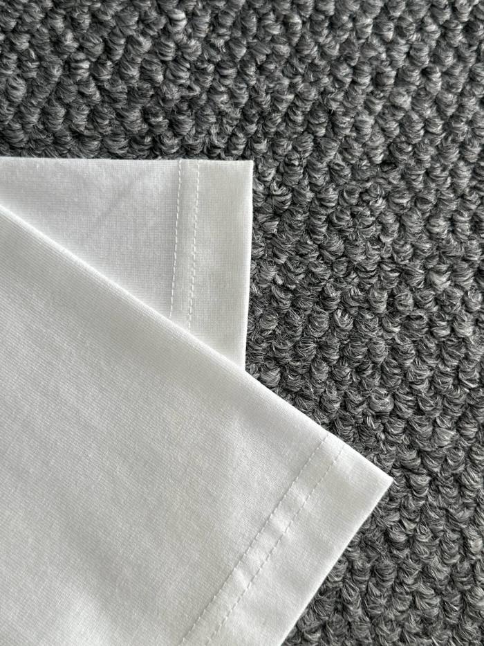 使い勝手良し グッチ 激安通販 2024早春爆金胸元に刺繍Tシャツ