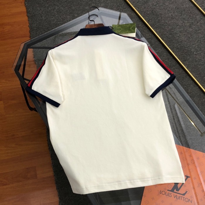 日本未入荷 グッチ 激安偽物 2024春夏新作立体刺繍ロゴ刺繍開襟ポロシャツ半袖