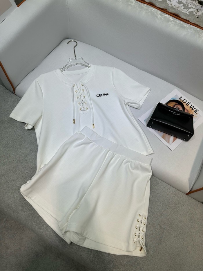 使い勝手良し セリーヌ コピー 24 SS春夏新作ねじ襟半袖トップスショートパンツセット2色