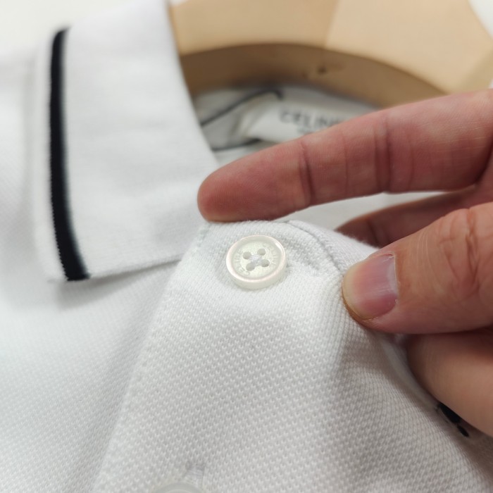 入手困難 セリーヌ 激安偽物 24 ss夏の新作定番ベーシック刺繍開襟ポロシャツ半袖Tシャツ2色