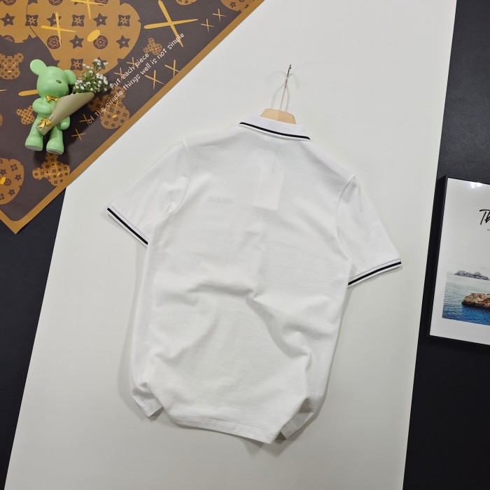 入手困難 セリーヌ 激安偽物 24 ss夏の新作定番ベーシック刺繍開襟ポロシャツ半袖Tシャツ2色