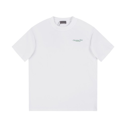日本未入荷 ディオール スーパーコピー の春夏最新T