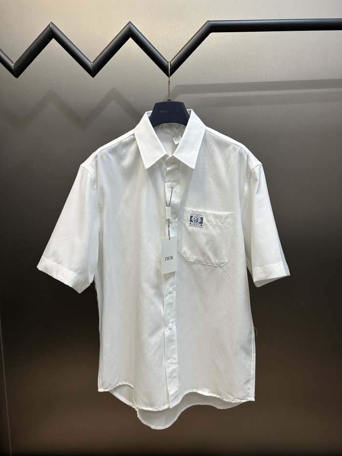 【話題商品！】ディオール 激安偽物 ラベル半袖シャツ