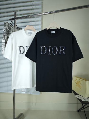 【話題商品！】ディオール n級品 24 SS夏シート立体プレス男女同型コットンクルーネック半袖Tシャツ2色
