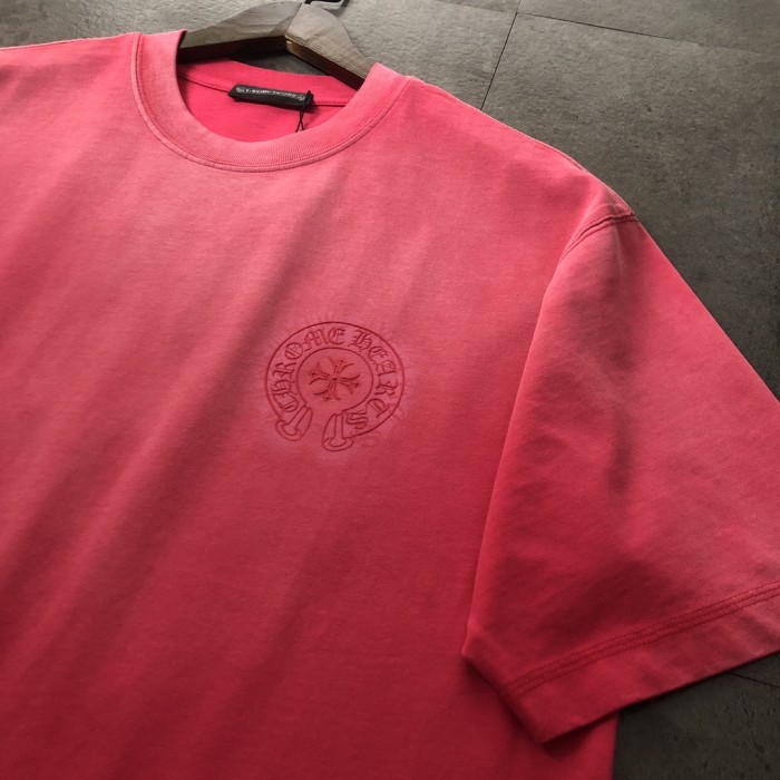 大人気 クロムハーツ n級品 2024新型同系色の馬蹄型半袖Tシャツ