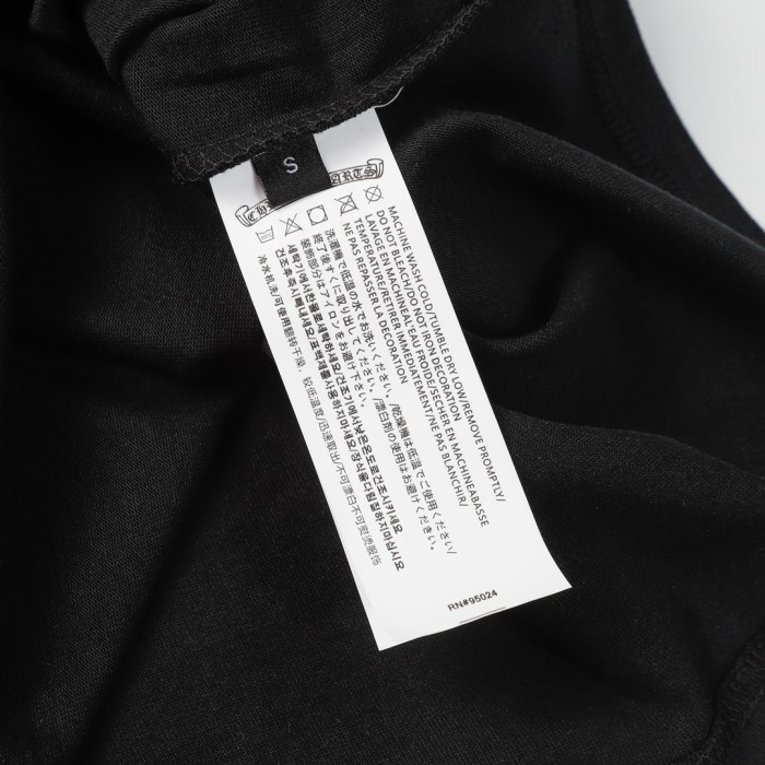 超奇跡の入荷☆ クロムハーツ コピー 重工業十字架刺繍サンスクリット馬蹄手綴じ半袖Tシャツ
