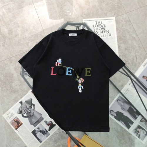 【話題商品！】ロエベ スーパーコピー 歯ブラシ刺繍刺繍レッサーパンダカジュアル丸首半袖Tシャツ