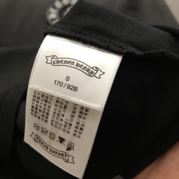 【話題商品！】クロムハーツ 偽物通販 2024新型重工シート刺繍半袖Tシャツ
