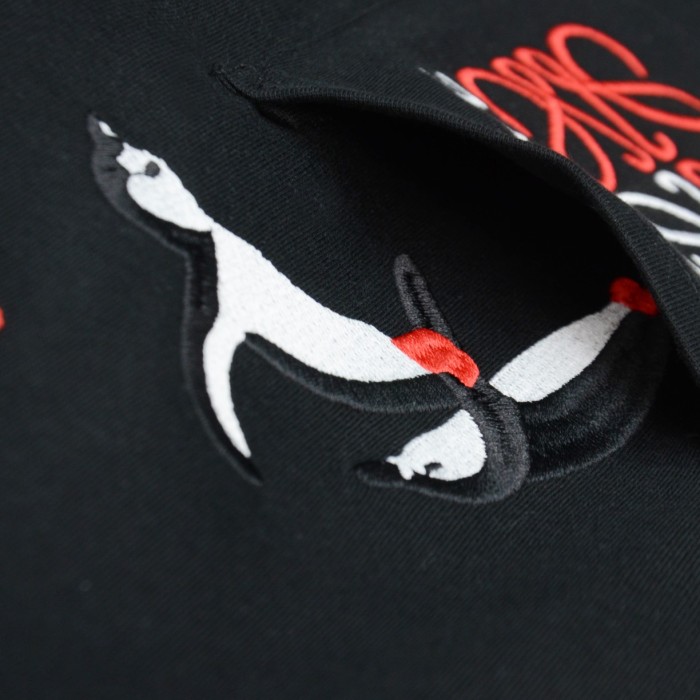 新作 ロエベ 激安偽物 ペンギン刺繍カジュアルラウンドネック半袖Tシャツ