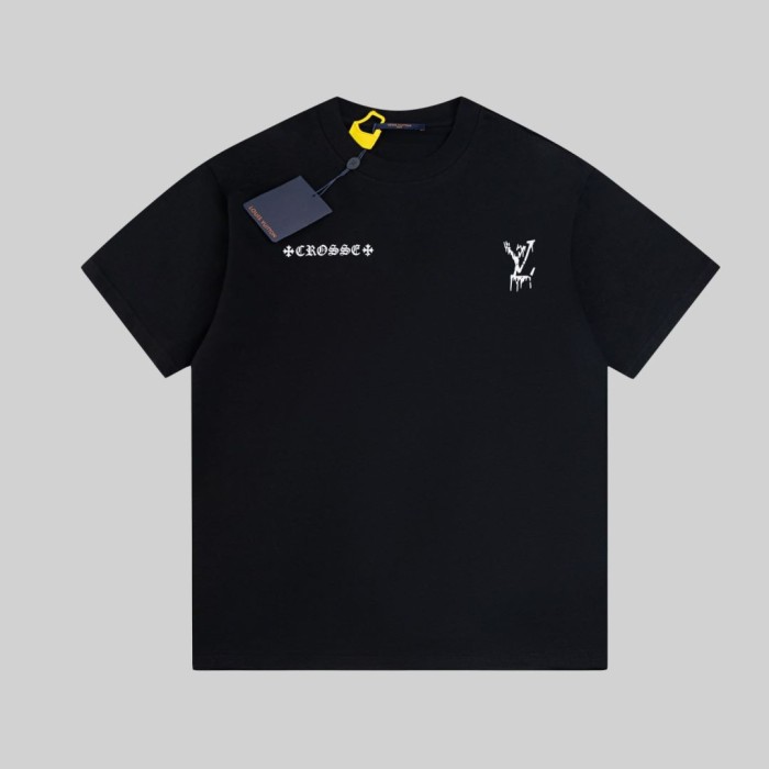【限定】クロムハーツ n級品 2024新スローガンアルファベットLOGOロゴ前後幅プリント丸首半袖