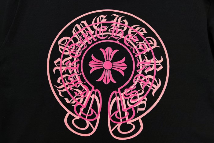 【話題商品！】クロムハーツ コピー 24 ss新作ピンクファントムプリントTシャツ2色