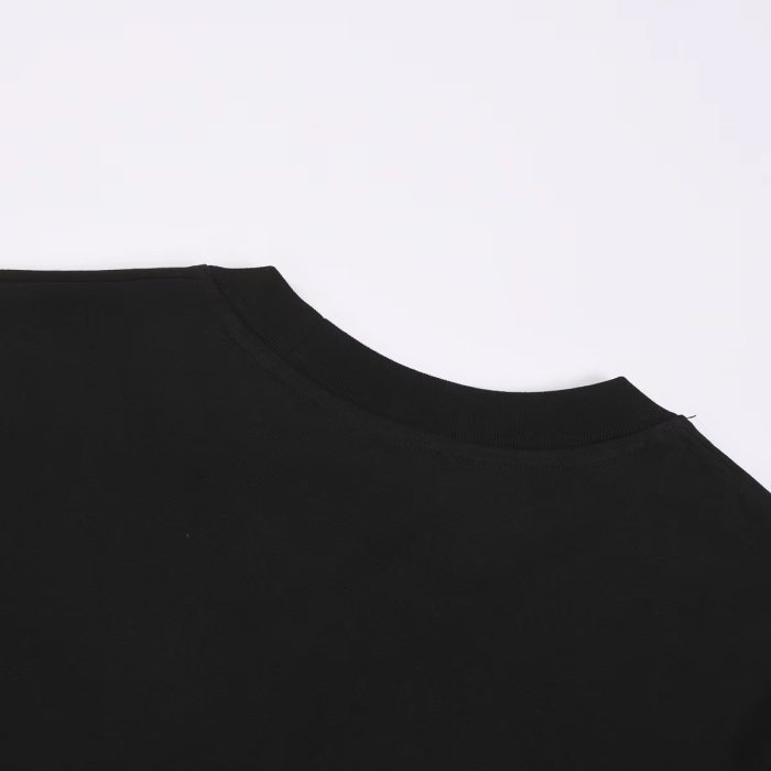 超話題! ロエベ スーパーコピー 2024春夏新作ラウンドネック半袖Tシャツ