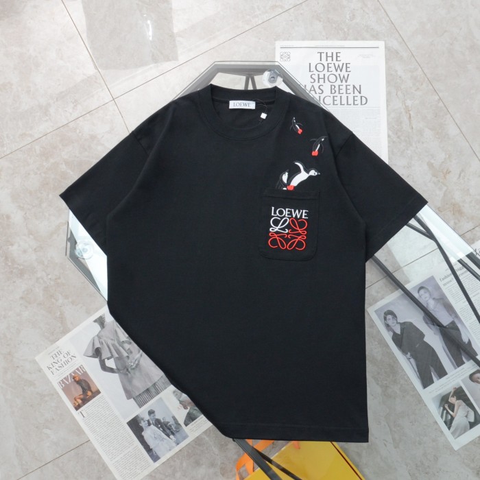 新作 ロエベ 激安偽物 ペンギン刺繍カジュアルラウンドネック半袖Tシャツ